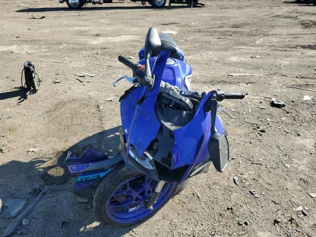 YAMAHA YZFR3 A 2024 blue  gas MH3RH18Y1RK015299 photo #3