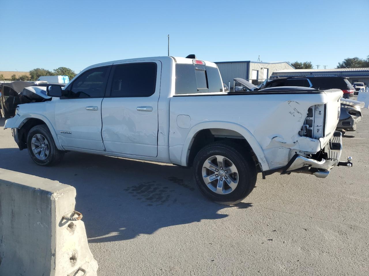 Lot #3008533966 2022 RAM 1500 LARAM