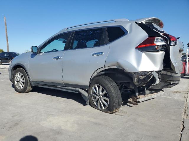 NISSAN ROGUE S 2017 silver  gas JN8AT2MV3HW010497 photo #3