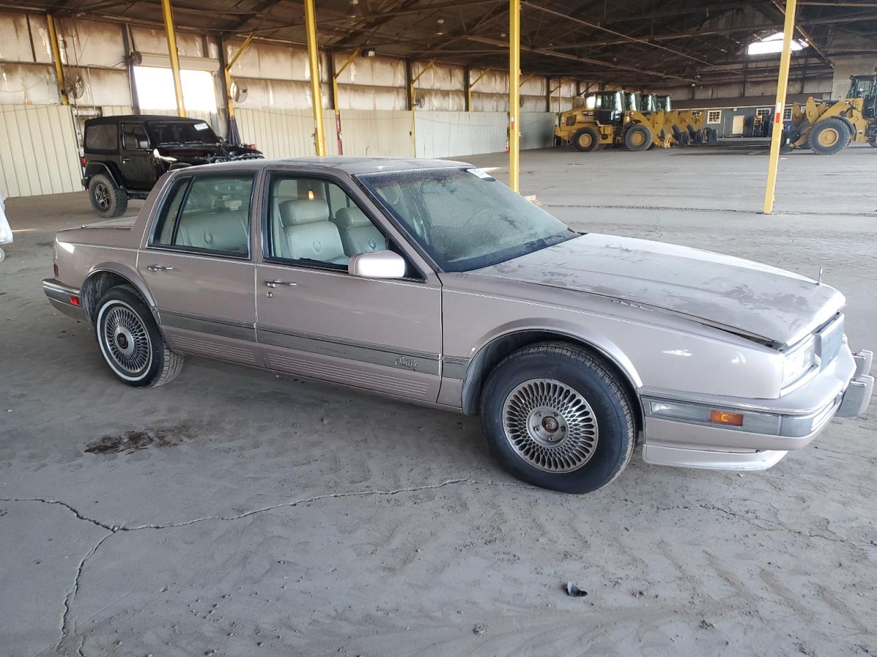 Lot #2991022213 1991 CADILLAC SEVILLE