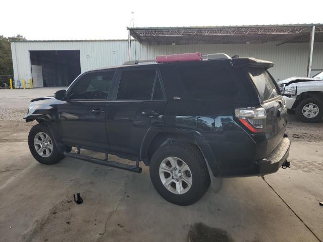 2016 TOYOTA 4RUNNER SR - JTEZU5JR6G5137040
