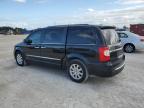 CHRYSLER TOWN & COU photo