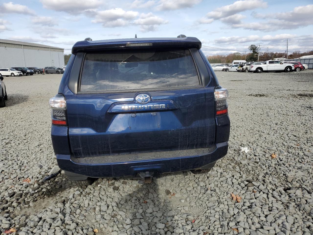 Lot #2969775305 2020 TOYOTA 4RUNNER SR