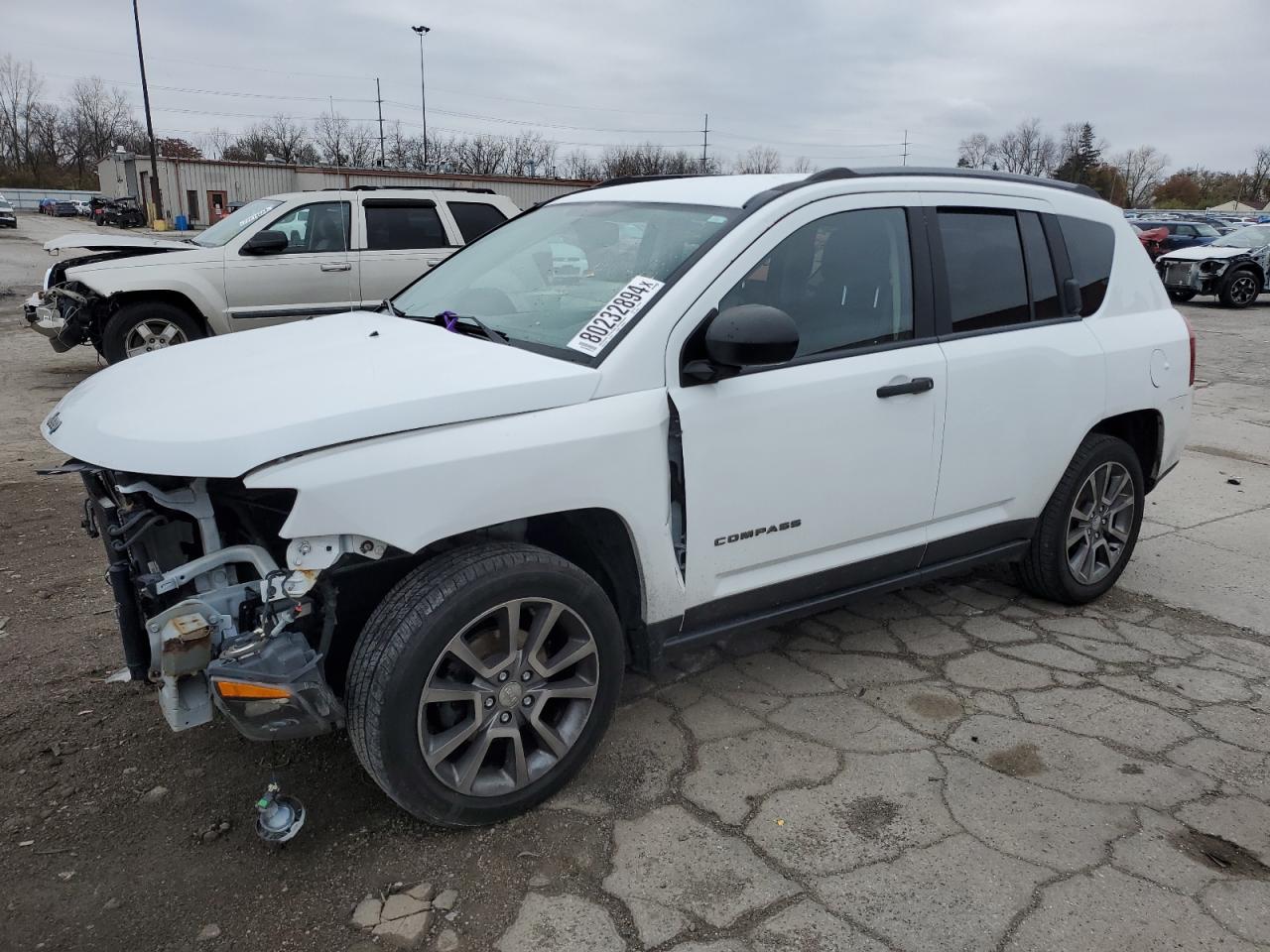  Salvage Jeep Compass