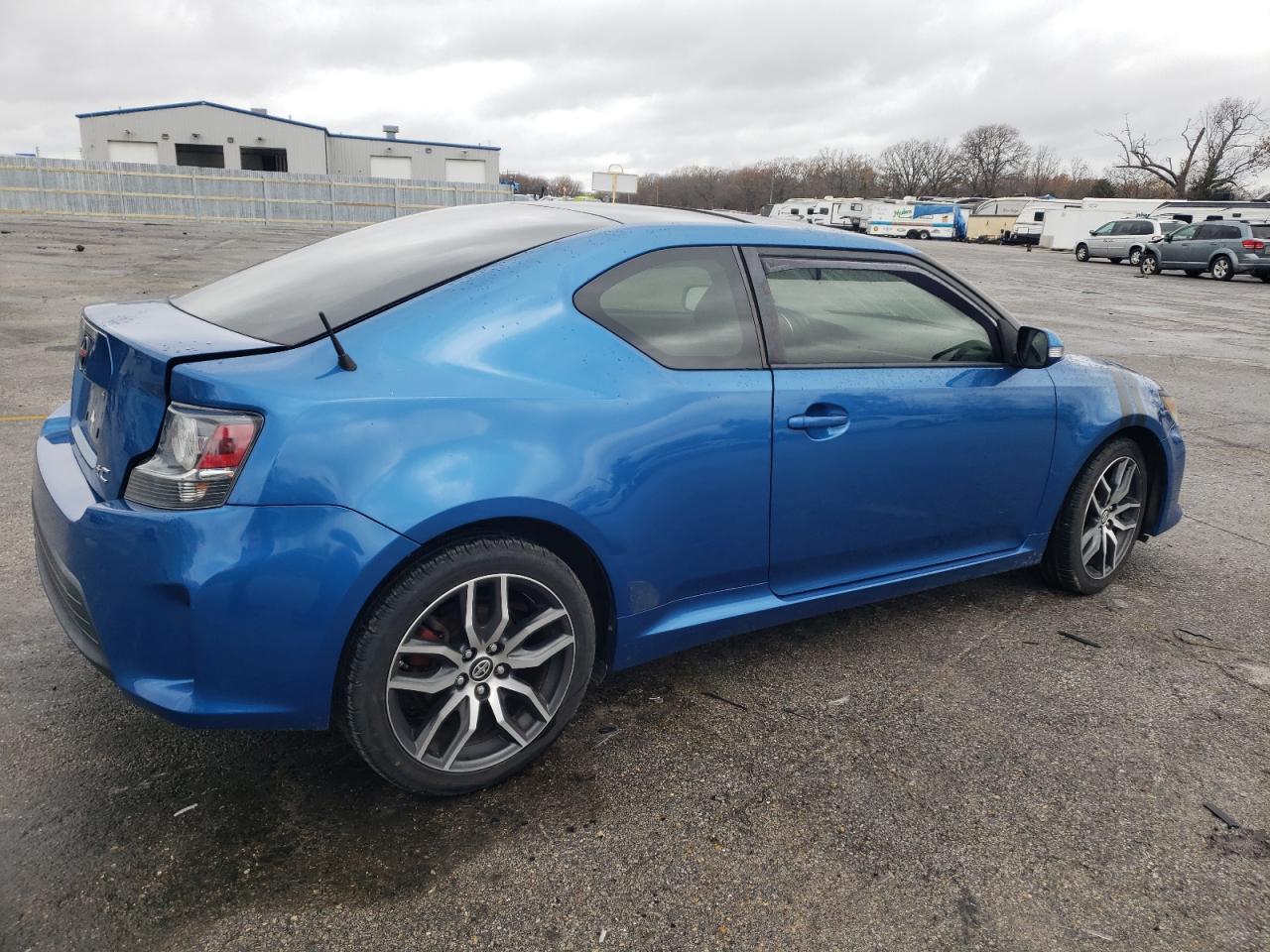 Lot #2996626592 2015 TOYOTA SCION TC