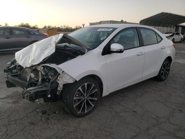 VIN 2T1BURHE2JC043876 2018 TOYOTA COROLLA no.1