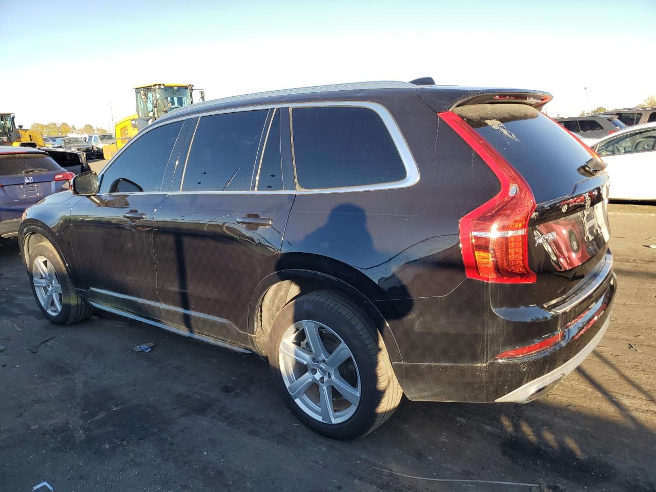 Lot #2986574267 2020 VOLVO XC90 T6 MO