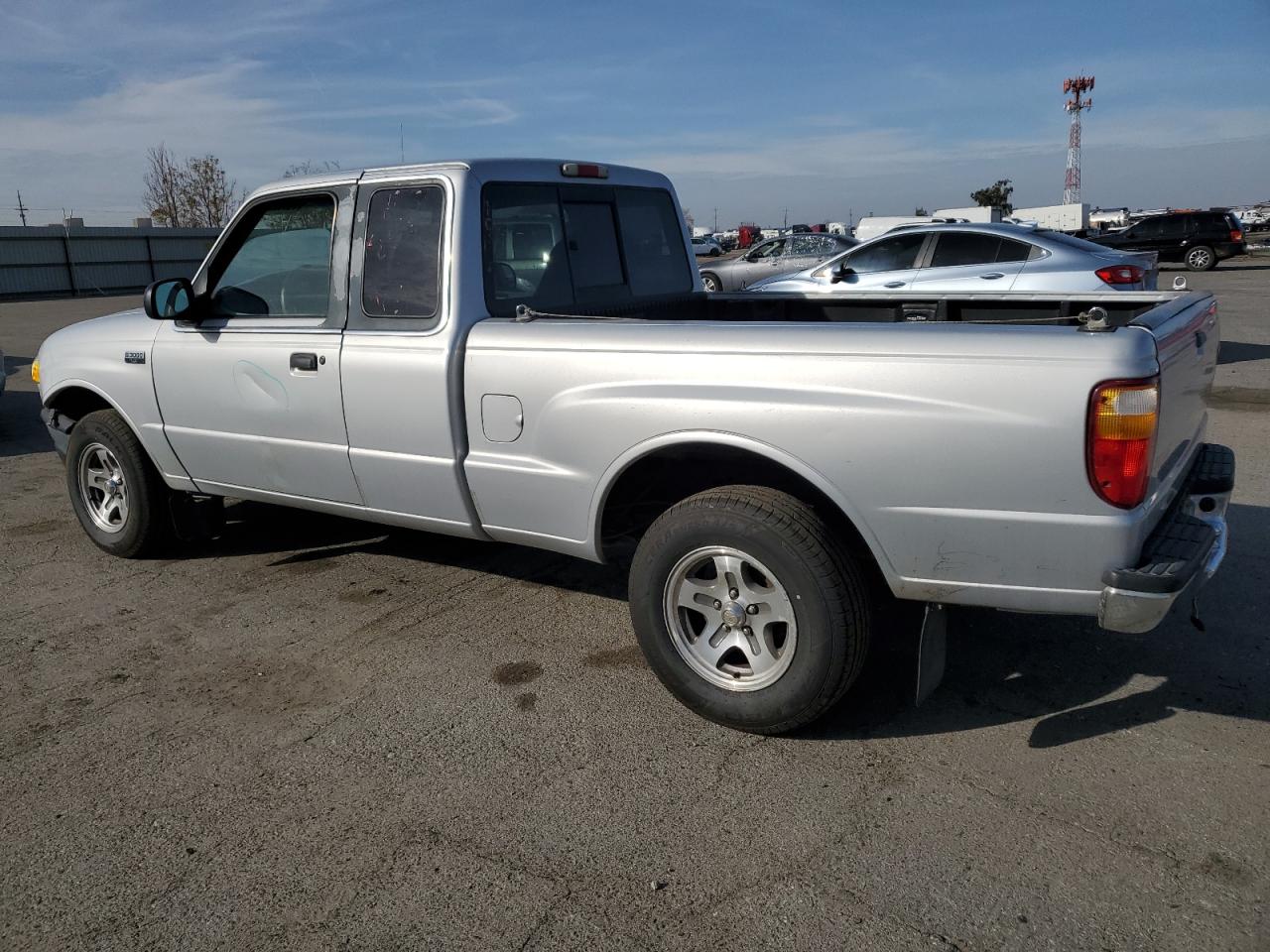 Lot #2991366873 2001 MAZDA B3000 CAB