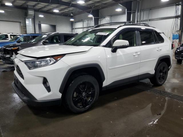 2019 TOYOTA RAV4 XLE - JTMP1RFV9KD513911