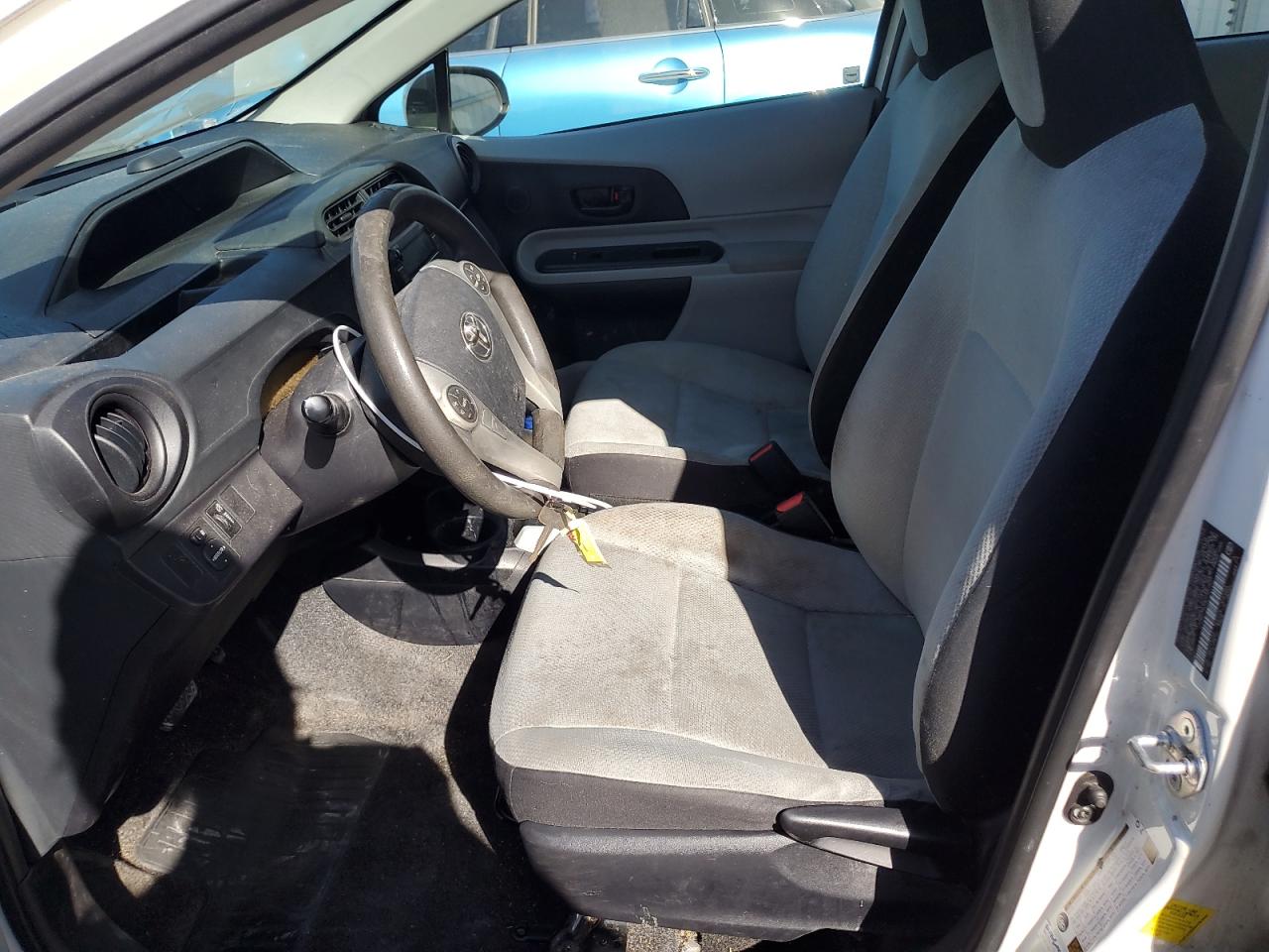 Lot #2996671673 2013 TOYOTA PRIUS C