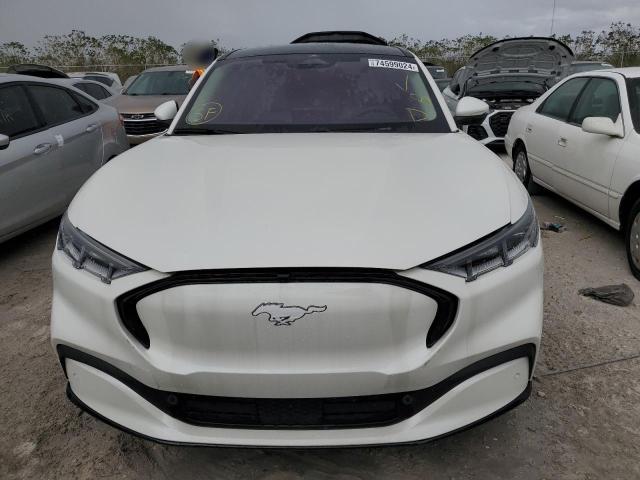 2022 FORD MUSTANG MA - 3FMTK3R75NMA28269
