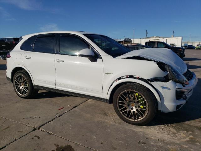 2017 PORSCHE CAYENNE SE - WP1AE2A29HLA73152