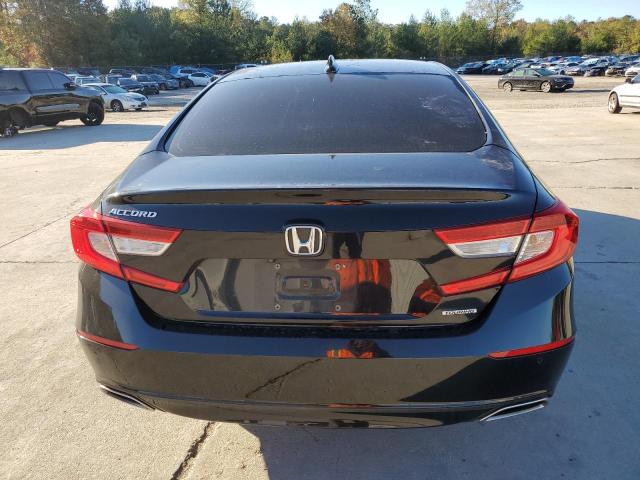 2018 HONDA ACCORD TOU - 1HGCV1F91JA056908