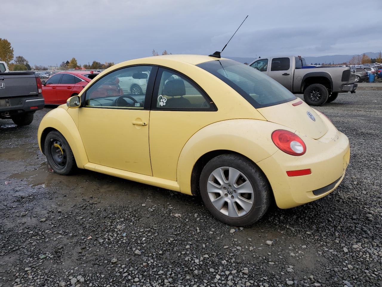 Lot #2977209154 2009 VOLKSWAGEN NEW BEETLE