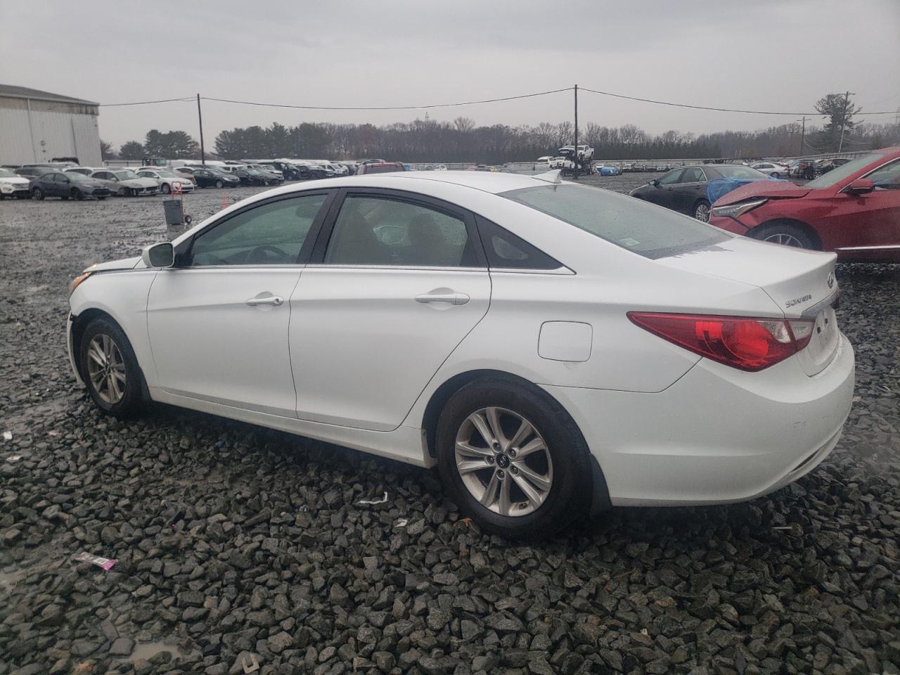 Lot #3024250828 2013 HYUNDAI SONATA GLS