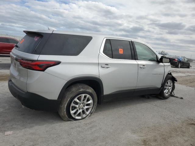 CHEVROLET TRAVERSE L 2022 silver  gas 1GNERFKW5NJ120174 photo #4