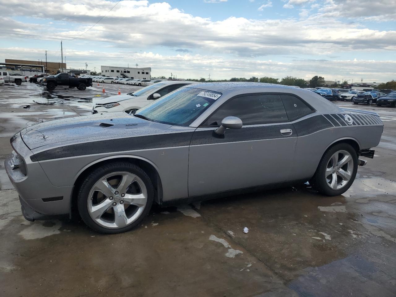 Lot #3020996230 2014 DODGE CHALLENGER