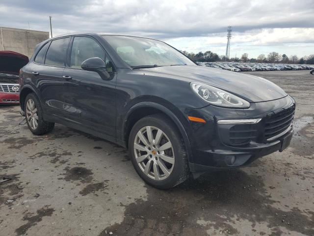 VIN WP1AA2A25HKA80598 2017 PORSCHE CAYENNE no.4