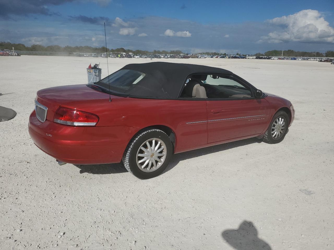 Lot #2970051624 2001 CHRYSLER SEBRING LX