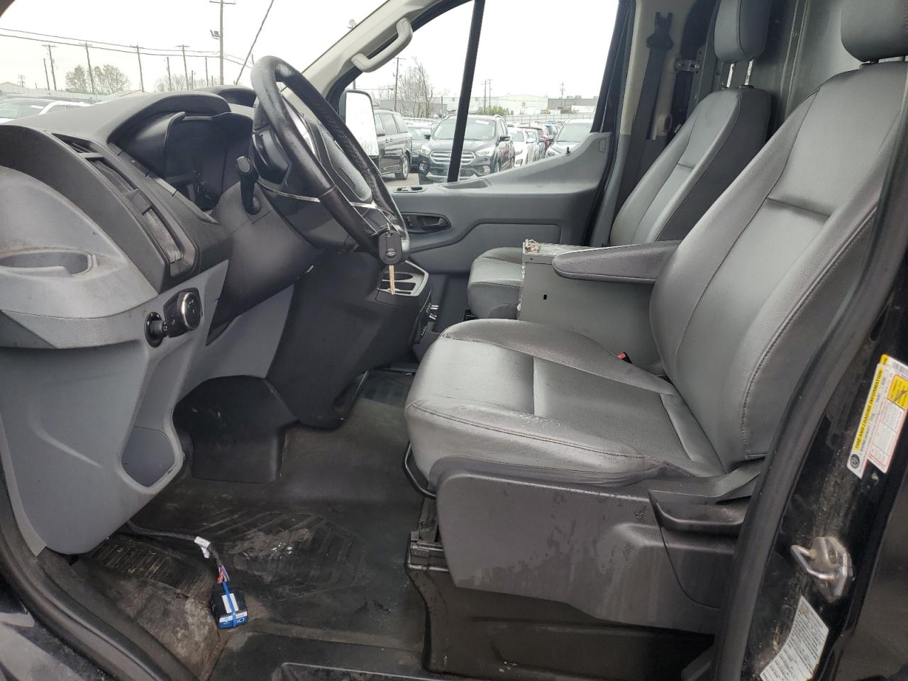 Lot #3028354785 2017 FORD TRANSIT T-