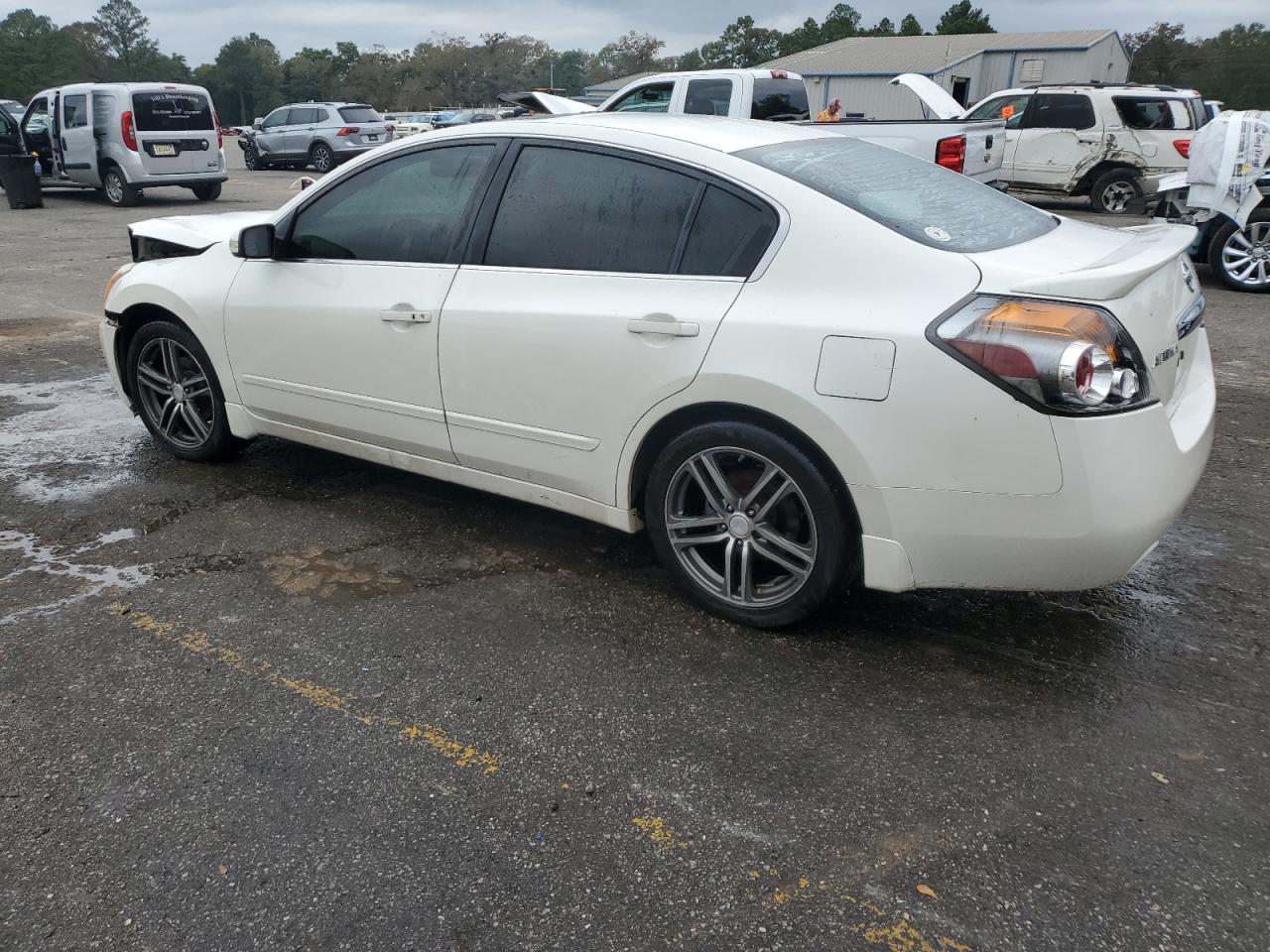 Lot #3021041233 2010 NISSAN ALTIMA BAS