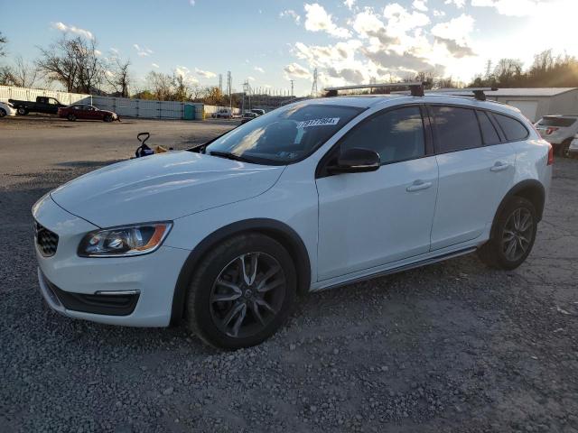 2017 VOLVO V60 CROSS #3004244877