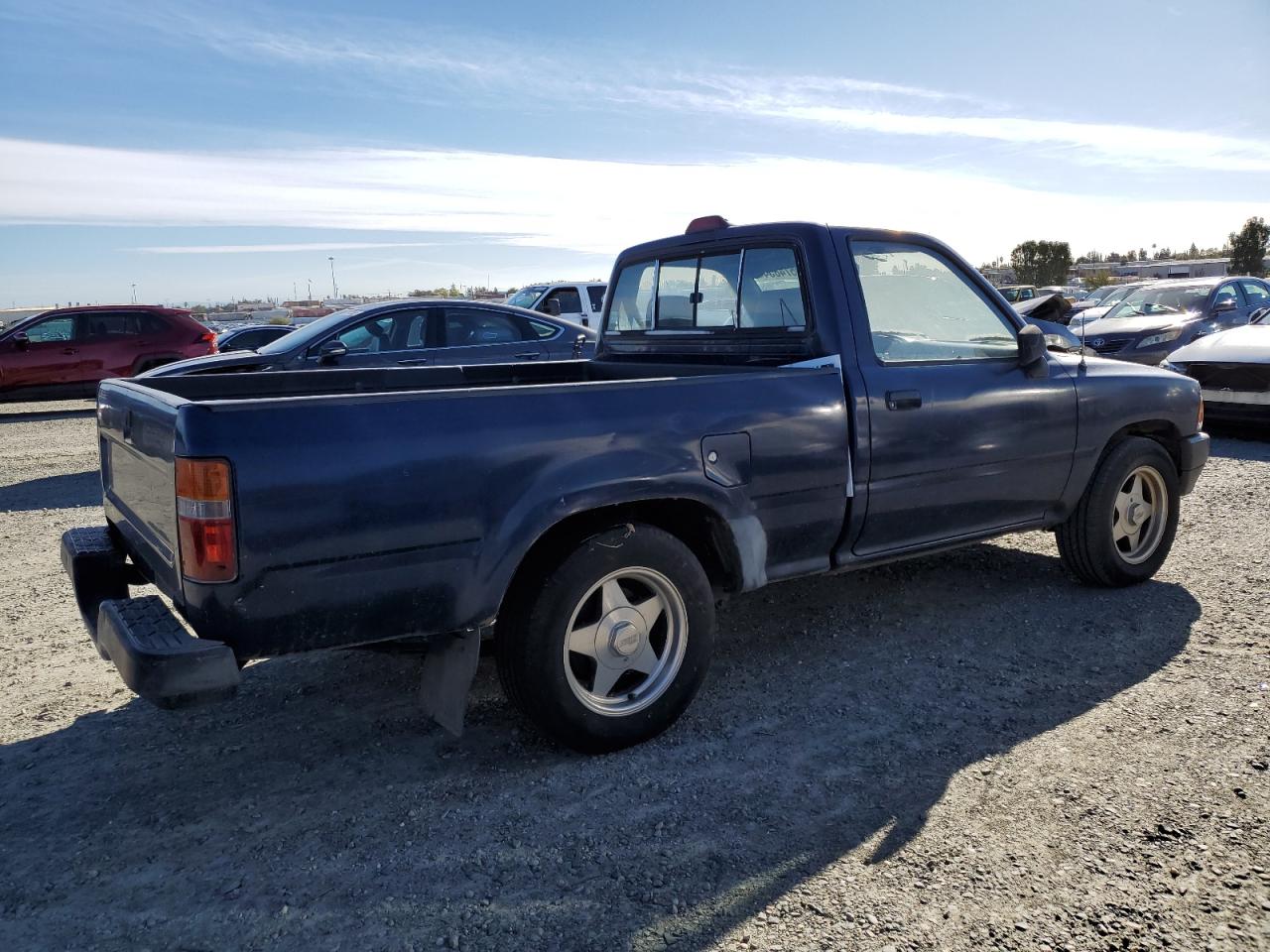 Lot #3028381828 1994 TOYOTA PICKUP 1/2