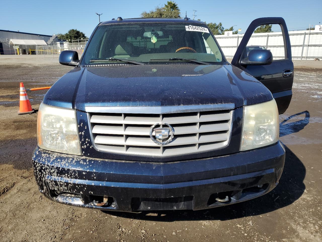 Lot #2994332084 2004 CADILLAC ESCALADE L