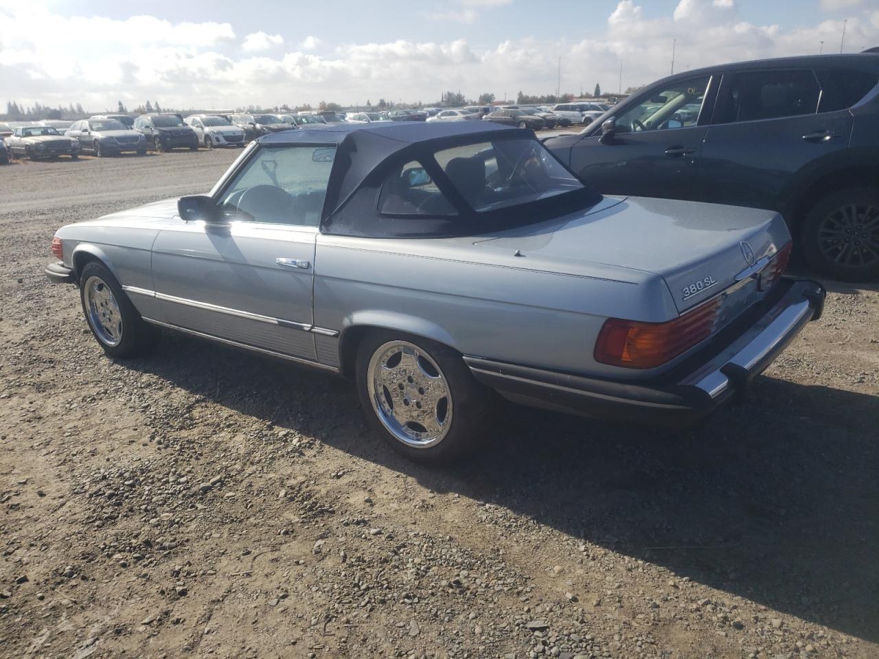 Lot #2995924382 1984 MERCEDES-BENZ 380 SL