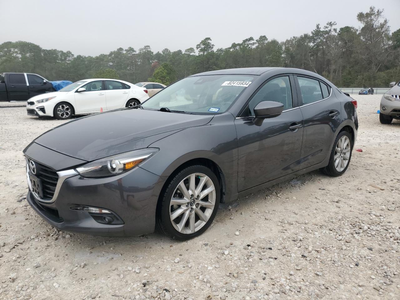  Salvage Mazda 3