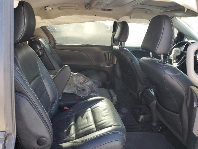 2017 TOYOTA SIENNA SE 5TDXZ3DC5HS825020