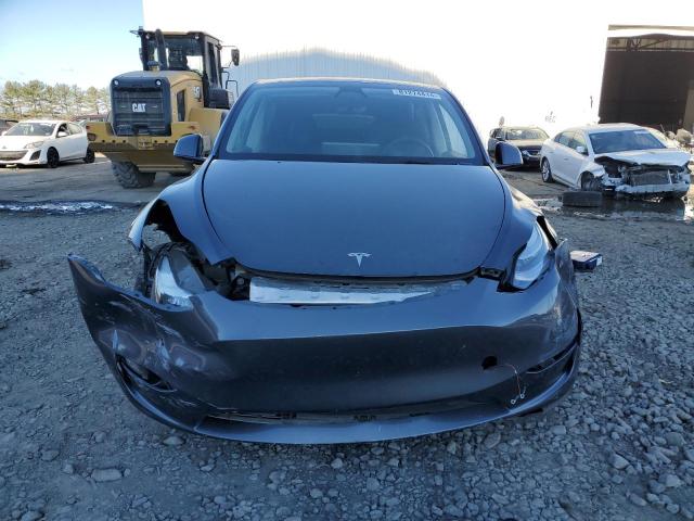 VIN 7SAYGAEE4PF590968 2023 TESLA MODEL Y no.5