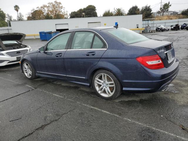 VIN WDDGF4HB4DA780052 2013 MERCEDES-BENZ C-CLASS no.2