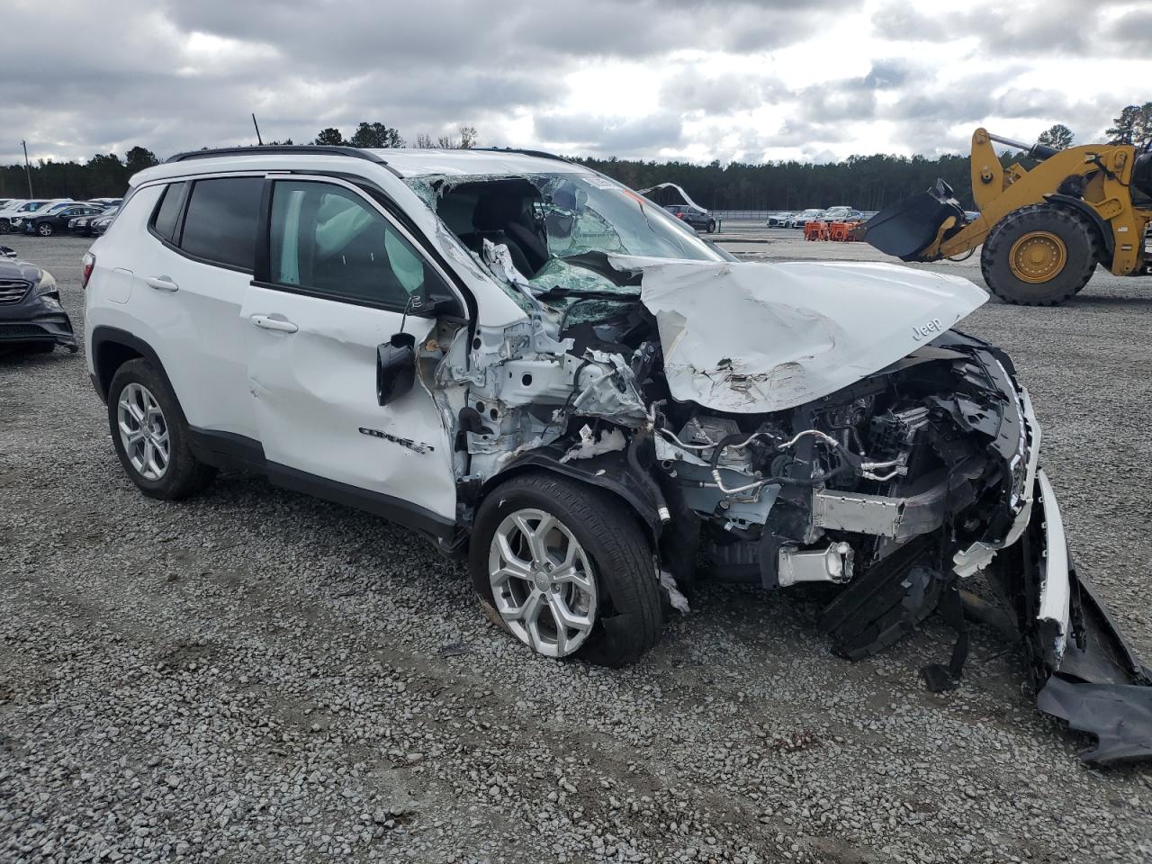 Lot #2991526905 2024 JEEP COMPASS LA