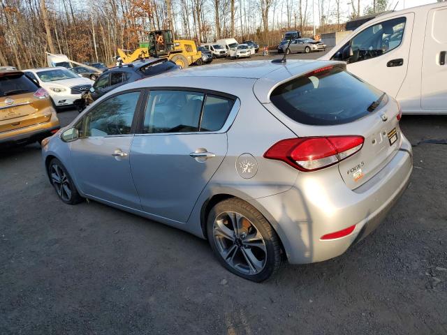 VIN KNAFX5A85G5618285 2016 KIA Forte, EX no.2