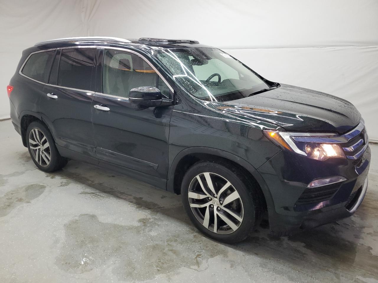 Lot #2993264845 2016 HONDA PILOT TOUR