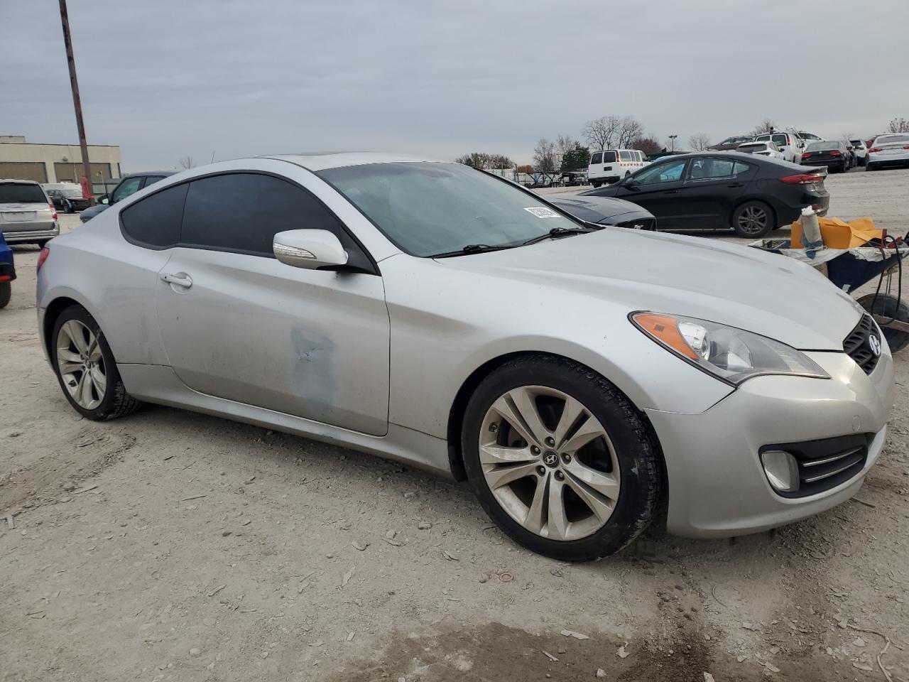 Lot #3028518939 2010 HYUNDAI GENESIS CO