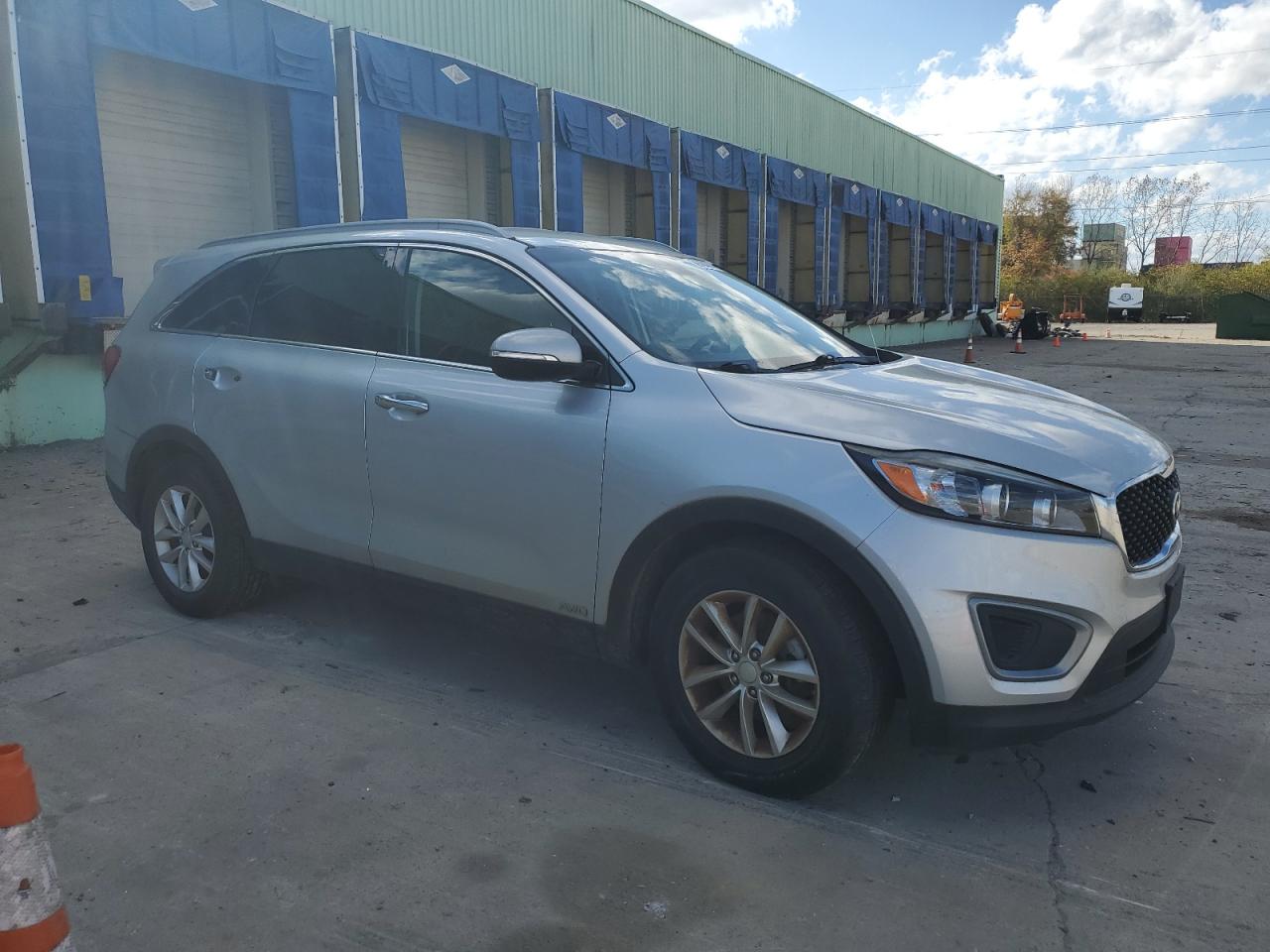 Lot #3024158911 2016 KIA SORENTO LX