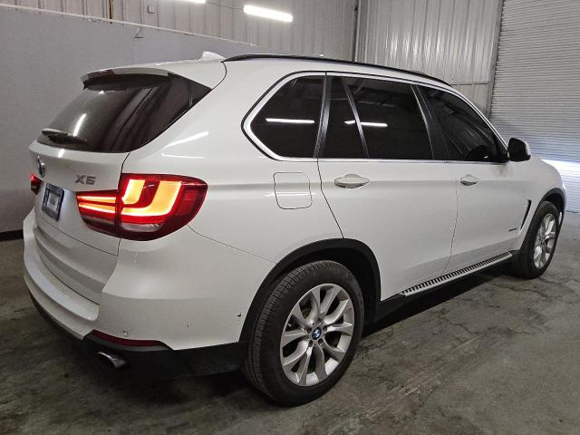 VIN 5UXKR2C55G0R69593 2016 BMW X5 no.3