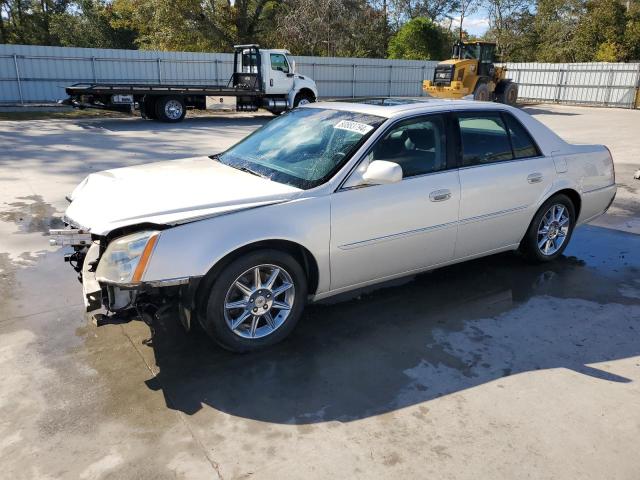 CADILLAC DTS LUXURY