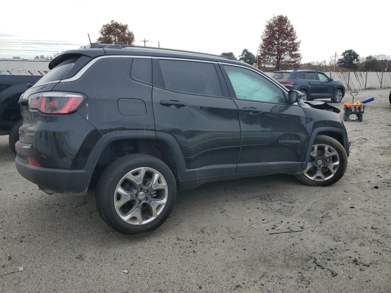 Lot #3024676579 2020 JEEP COMPASS LI