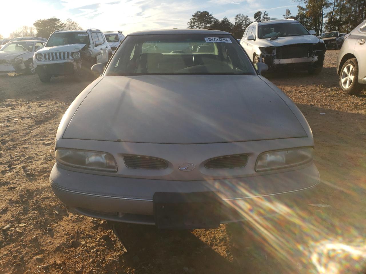 Lot #2976163499 1998 OLDSMOBILE 88 BASE