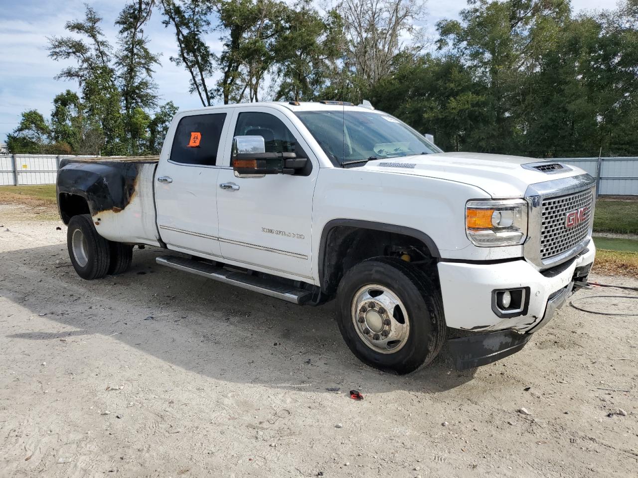 Lot #2977209188 2017 GMC SIERRA K35