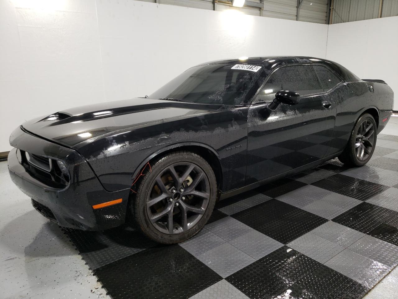 Lot #2993703179 2021 DODGE CHALLENGER