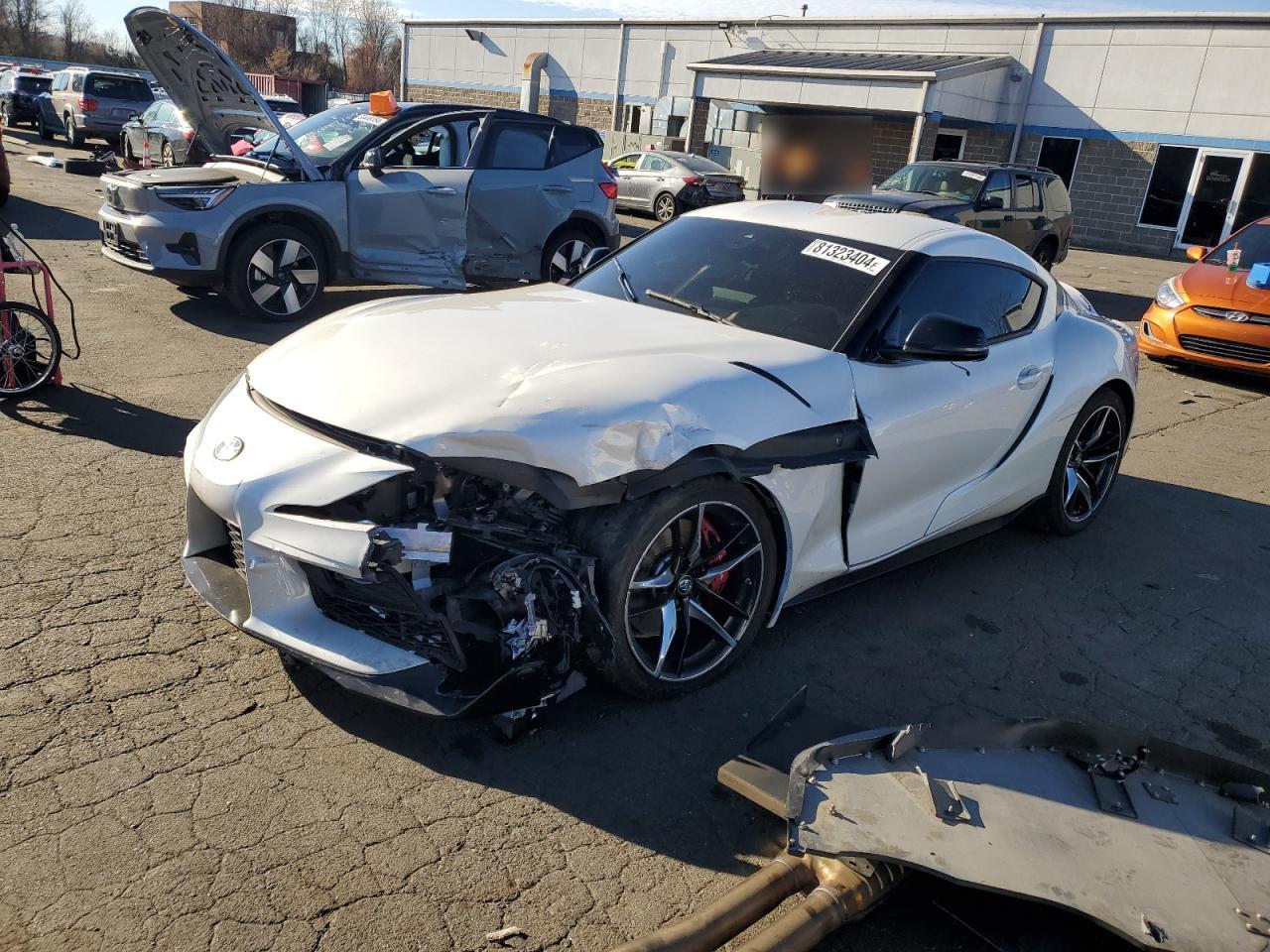 TOYOTA SUPRA BASE