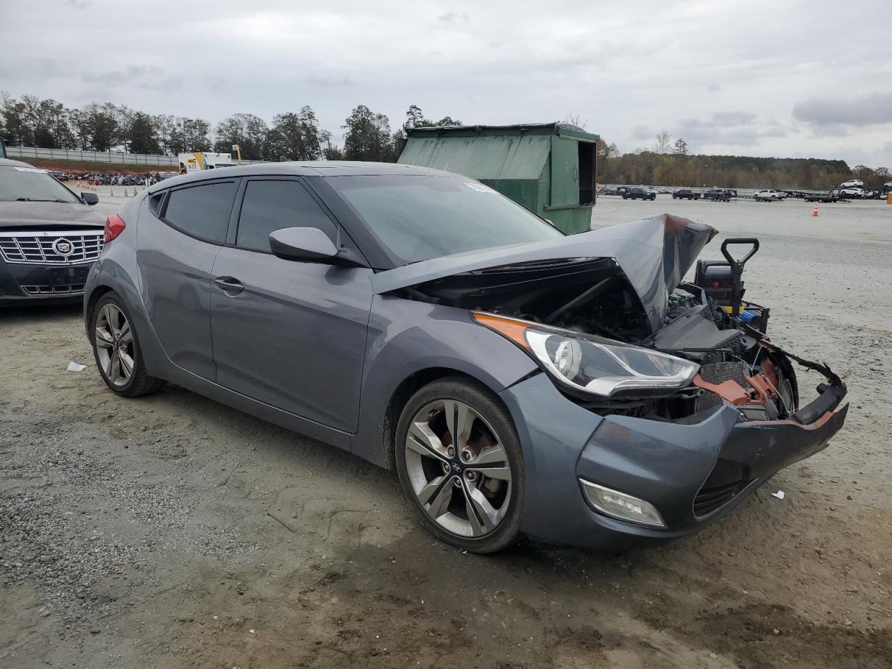 Lot #2979217999 2016 HYUNDAI VELOSTER