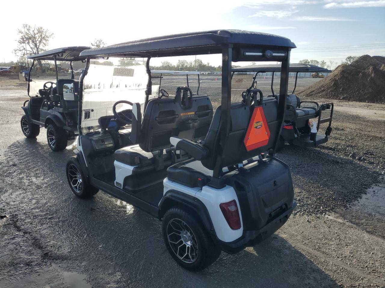 Lot #3030218140 2024 HDKP GOLF CART