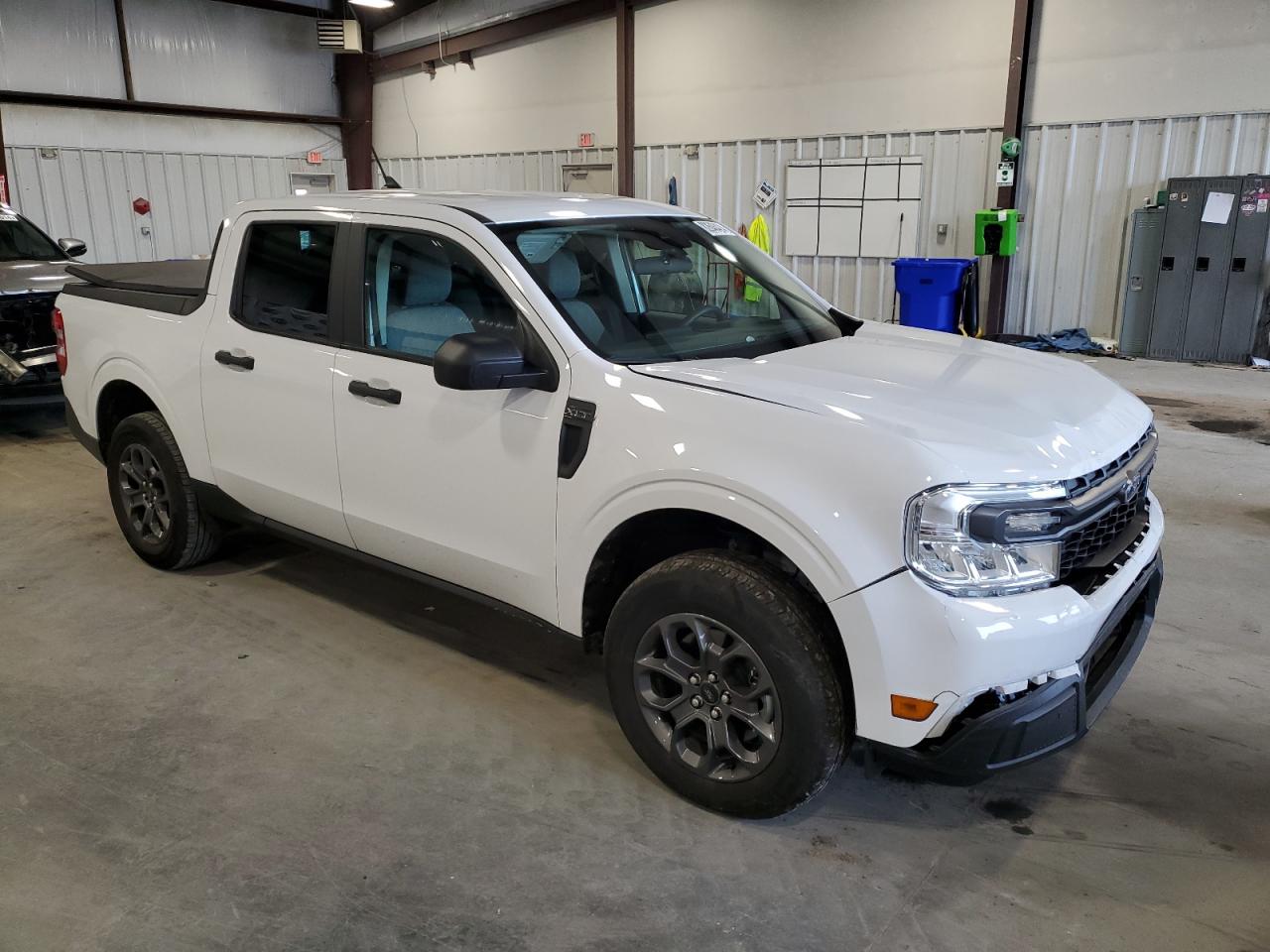 Lot #3033139013 2023 FORD MAVERICK X