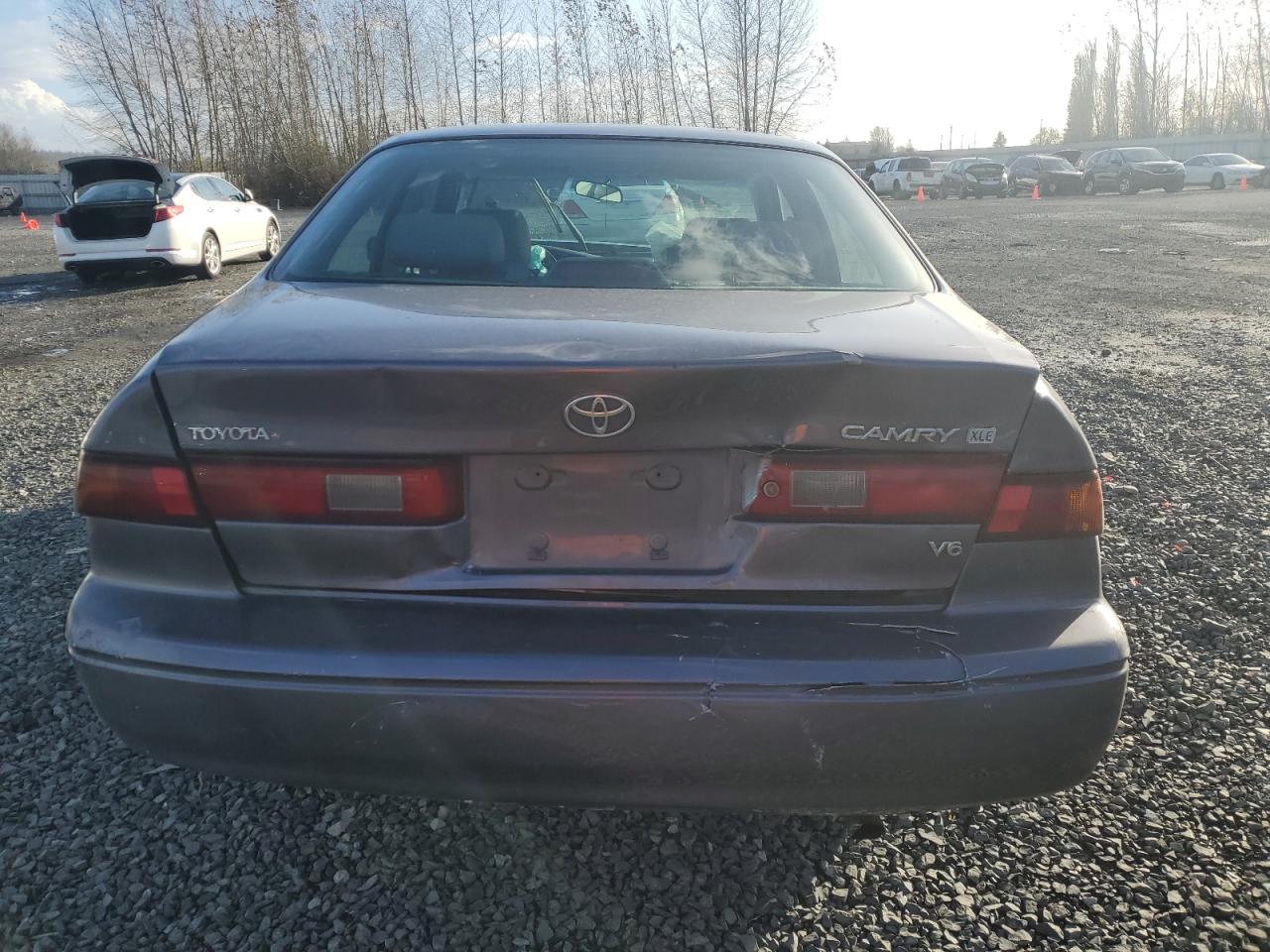 Lot #2986514307 1998 TOYOTA CAMRY LE