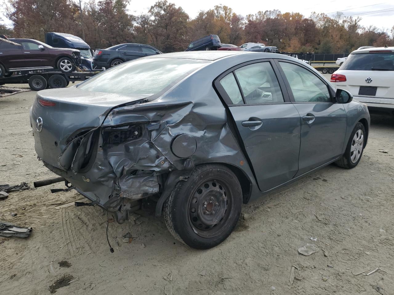 Lot #2969904945 2012 MAZDA 3 I